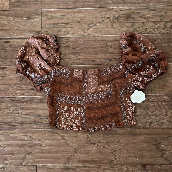 Altar’d States Smocked Crop Top Size L - Picture 1 of 6